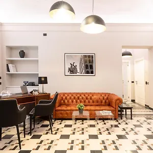 Foresteria Di Piazza Cavour - Luxury & Pensión